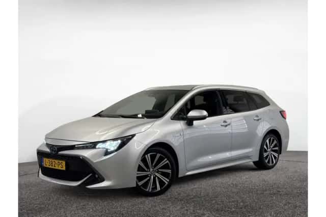 Toyota Corolla (2021) thumbnail 1