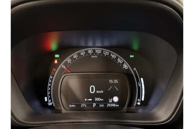 Toyota Aygo X (2023) thumbnail 4