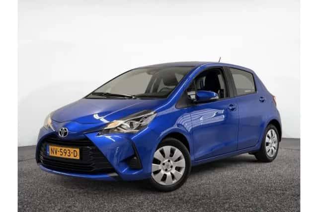 Toyota Yaris (2017) thumbnail 1