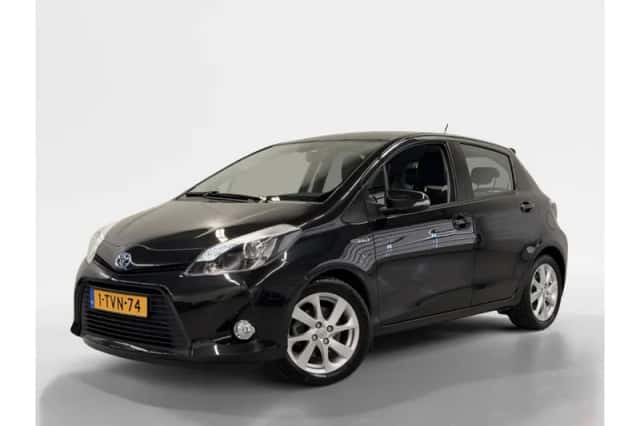 Toyota Yaris (2014) thumbnail 1
