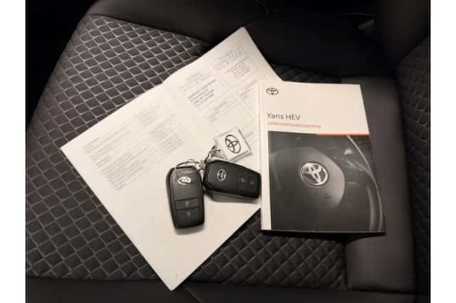 Toyota Yaris (2024) thumbnail 5
