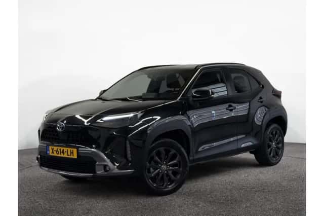 Toyota Yaris Cross (2024) thumbnail 1
