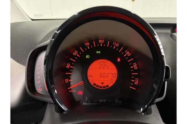 Toyota Aygo (2018) thumbnail 4