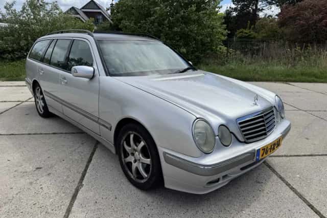 Mercedes-Benz E-Klasse (2000) thumbnail 3