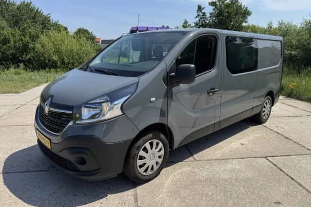 Renault Trafic (2020) thumbnail 1