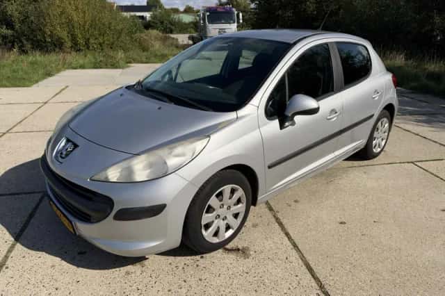 Peugeot 207 (2008) thumbnail 1
