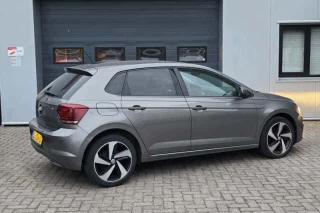 Volkswagen Polo (2019) thumbnail 5