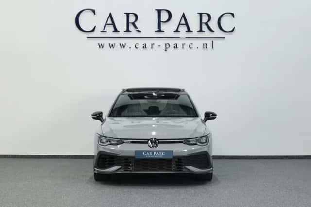 Volkswagen Golf (2022) thumbnail 3