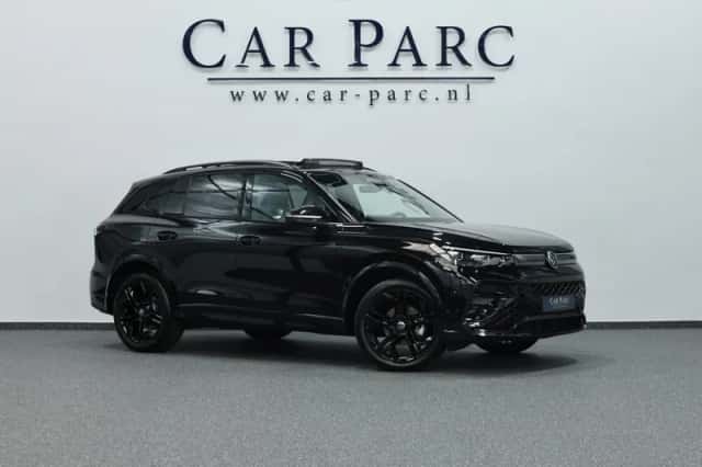 Volkswagen Tiguan (2025) thumbnail 1