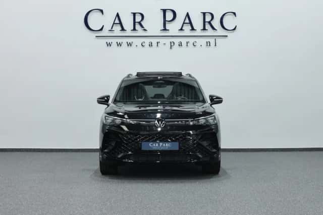 Volkswagen Tiguan (2025) thumbnail 3