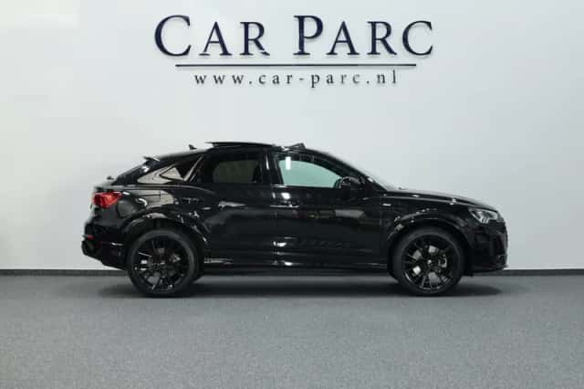 Audi Q3 Sportback (2023) thumbnail 4