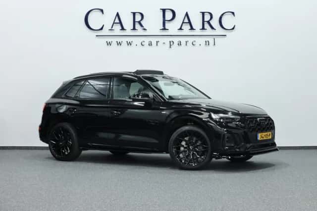 Audi Q5 (2024) thumbnail 1