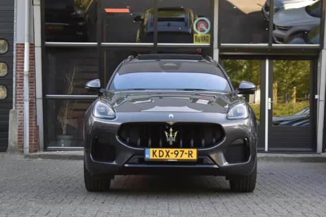 Maserati Grecale (2022) thumbnail 2