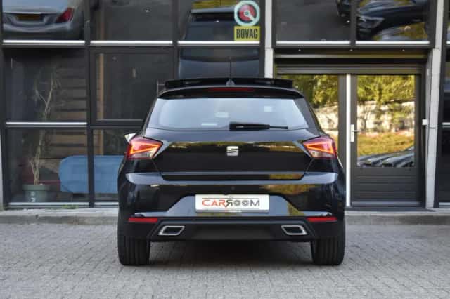 SEAT Ibiza (2023) thumbnail 6