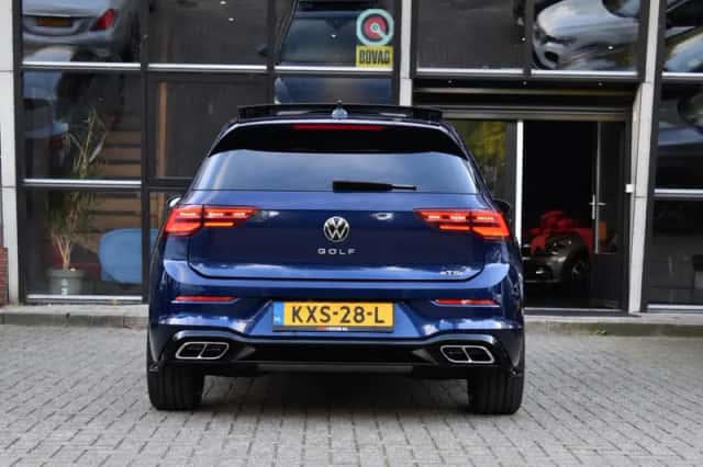 Volkswagen Golf (2020) thumbnail 6