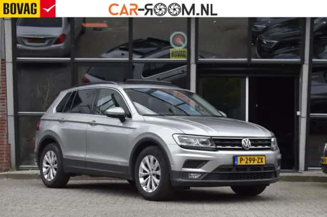 Volkswagen Tiguan (2018) thumbnail 1