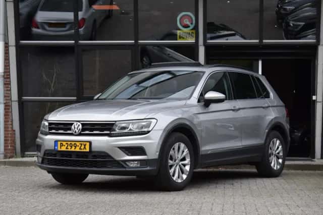 Volkswagen Tiguan (2018) thumbnail 3