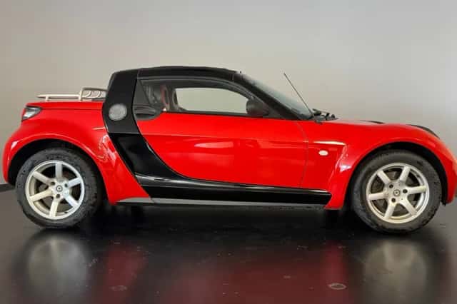 Smart ROADSTER (2004) thumbnail 5