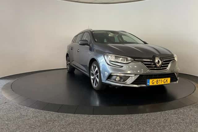 Renault Mégane (2019) thumbnail 3
