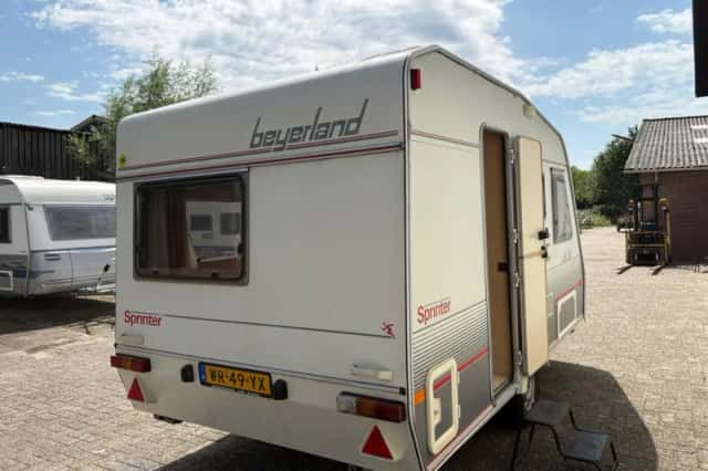 Beyerland Sprinter (1997) thumbnail 3
