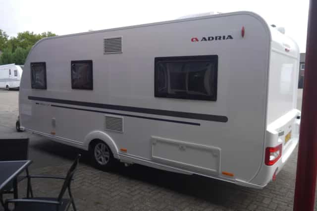 Adria Adora (2018) thumbnail 3