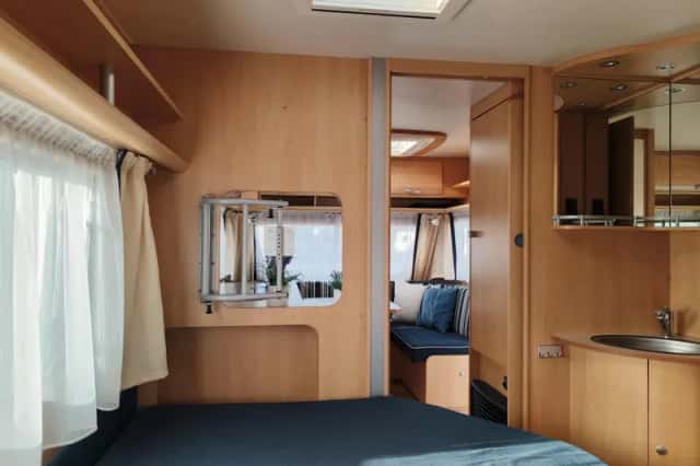 Dethleffs Camper (2009) thumbnail 3