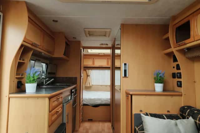 Elddis Crusader (2007) thumbnail 3