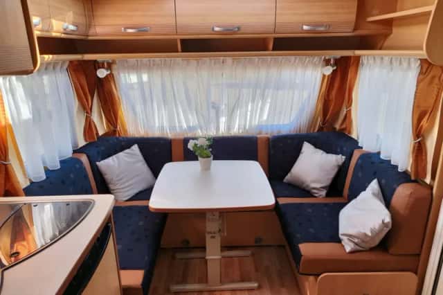 Dethleffs Camper (2009) thumbnail 3