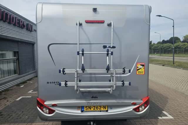Hymer B 614 (2007) thumbnail 3