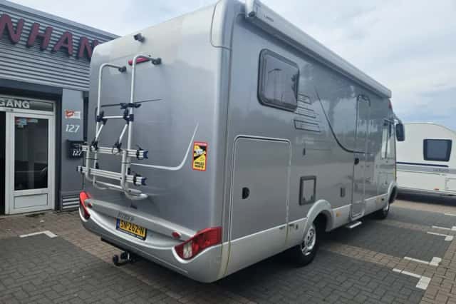 Hymer B 614 (2007) thumbnail 5