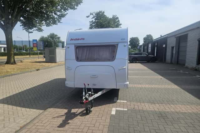 Dethleffs Camper (2002) thumbnail 2