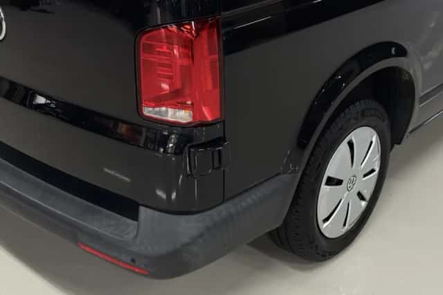 Volkswagen Transporter (2021) thumbnail 6