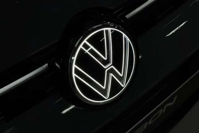 Volkswagen Golf (2024) thumbnail 6