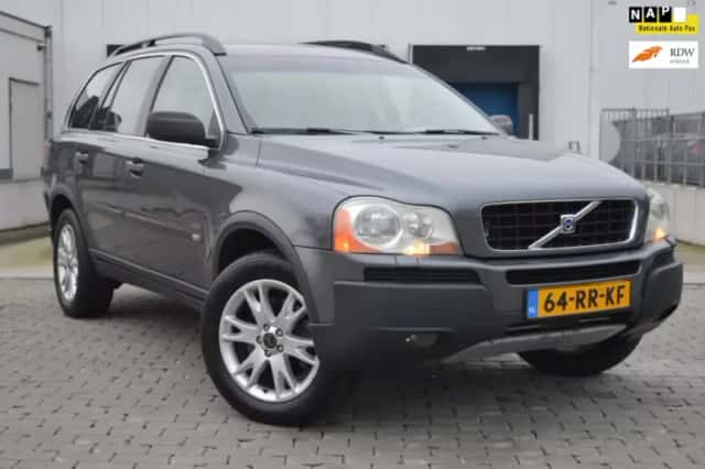 Volvo XC90 (2005) thumbnail 1