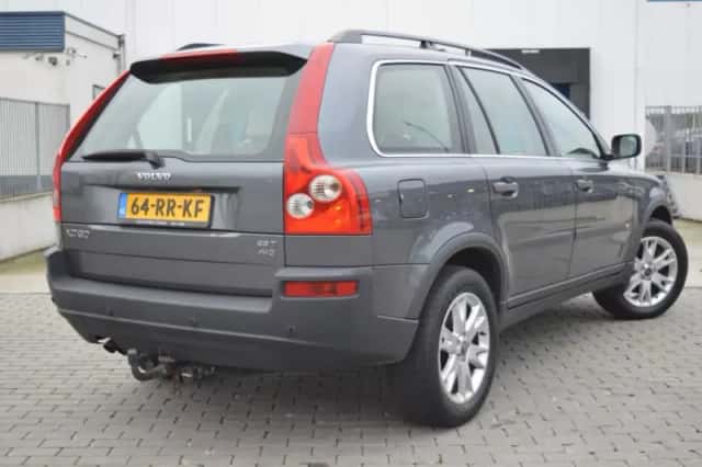 Volvo XC90 (2005) thumbnail 3