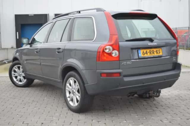 Volvo XC90 (2005) thumbnail 4