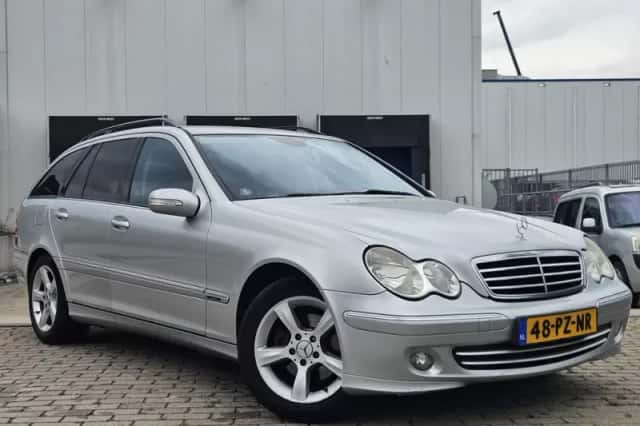 Mercedes-Benz C-Klasse (2005) thumbnail 1