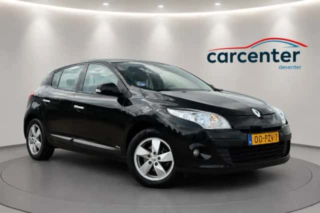 Renault Mégane (2011) thumbnail 1