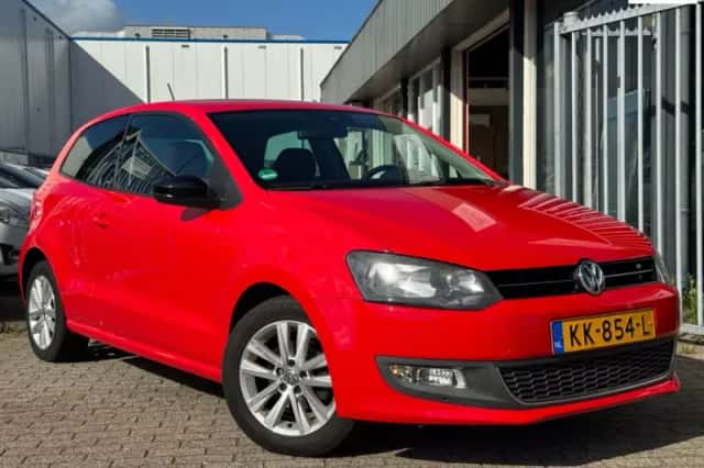 Volkswagen Polo (2011) thumbnail 1