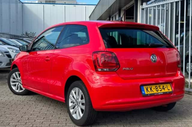 Volkswagen Polo (2011) thumbnail 4