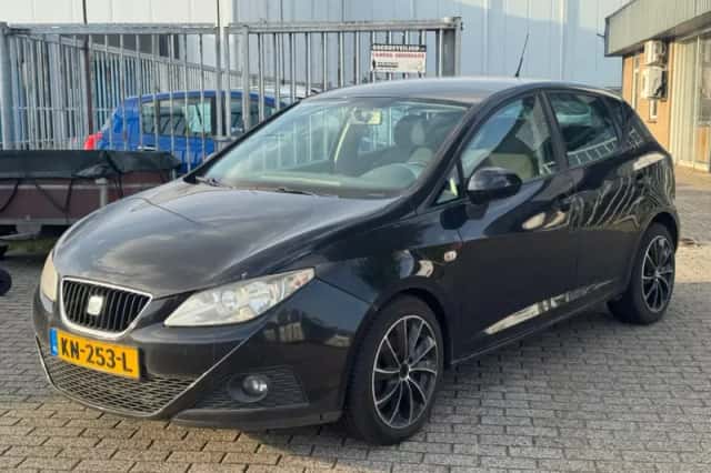 SEAT Ibiza (2008) thumbnail 1