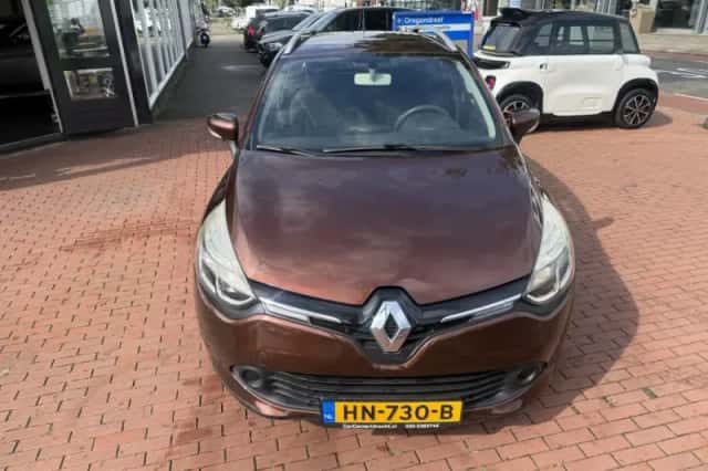 Renault Clio (2014) thumbnail 5