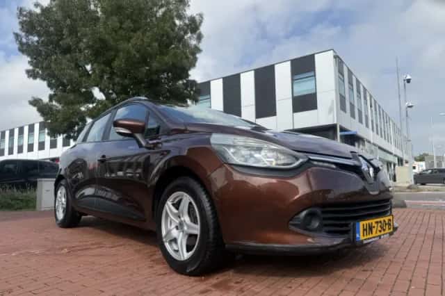 Renault Clio (2014) thumbnail 6