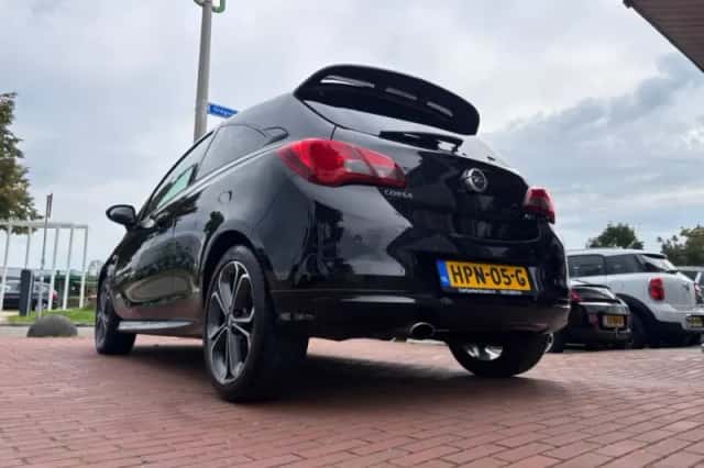 Opel Corsa (2019) thumbnail 3