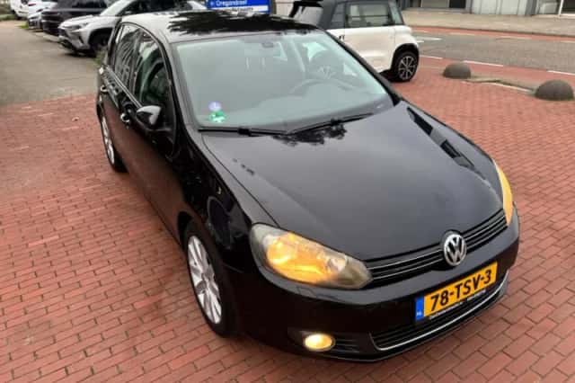 Volkswagen Golf (2012) thumbnail 6
