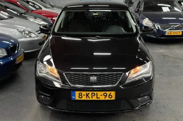 SEAT Toledo (2013) thumbnail 4