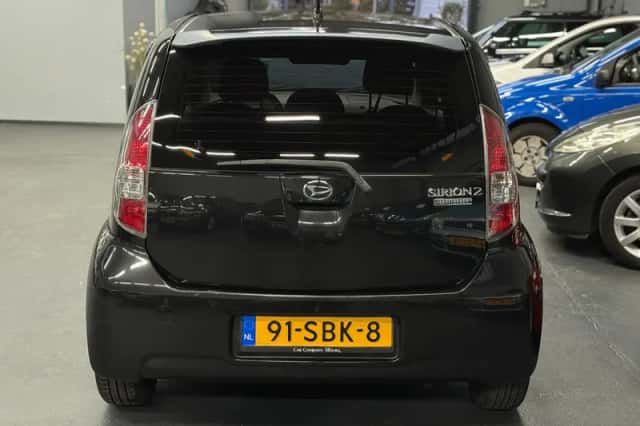 Daihatsu Sirion (2011) thumbnail 4