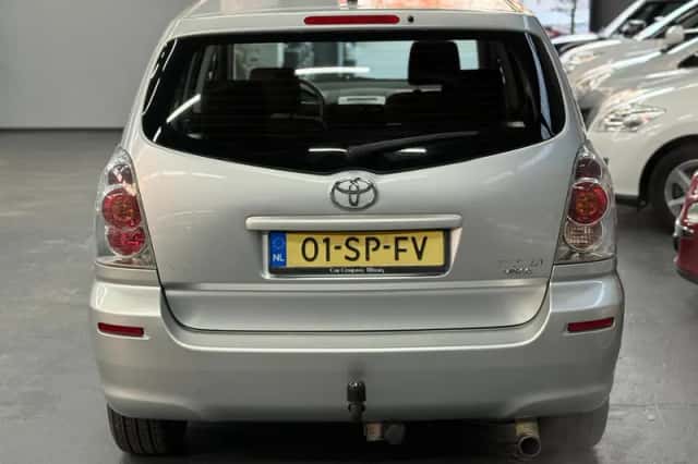 Toyota Verso (2006) thumbnail 4