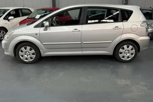 Toyota Verso (2006) thumbnail 5