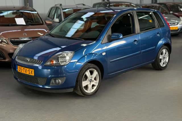 Ford Fiesta (2007) thumbnail 1